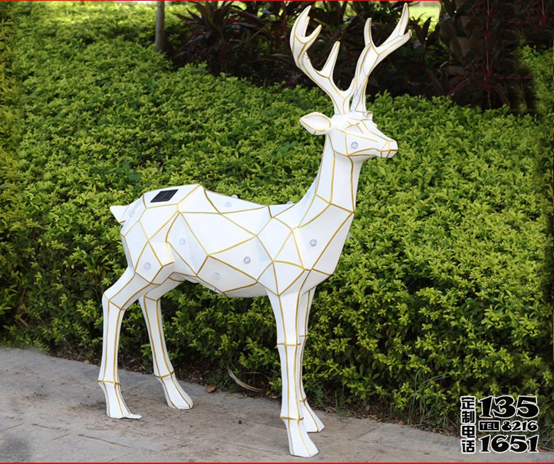 公園玻璃鋼幾何太陽能照明鹿雕塑 公園玻璃鋼幾何太陽能照明鹿雕塑