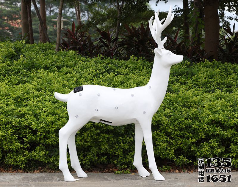 戶(hù)外公園玻璃鋼鹿雕塑 戶(hù)外公園玻璃鋼鹿雕塑