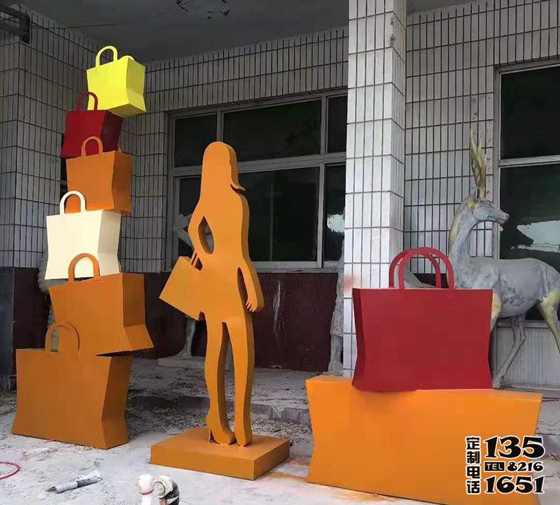 玻璃鋼抽象購(gòu)物女郎商場(chǎng)人物美陳擺件雕塑 玻璃鋼抽象購(gòu)物女郎商場(chǎng)人物美陳擺件雕塑
