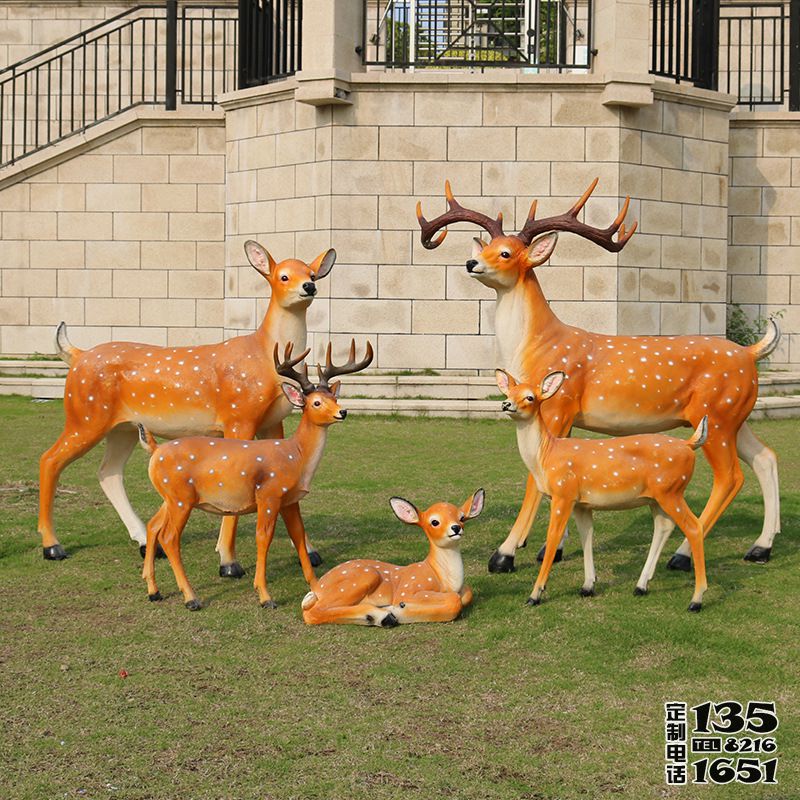 公園景區(qū)玻璃鋼彩繪仿真動(dòng)物梅花鹿雕塑 公園景區(qū)玻璃鋼彩繪仿真動(dòng)物梅花鹿雕塑