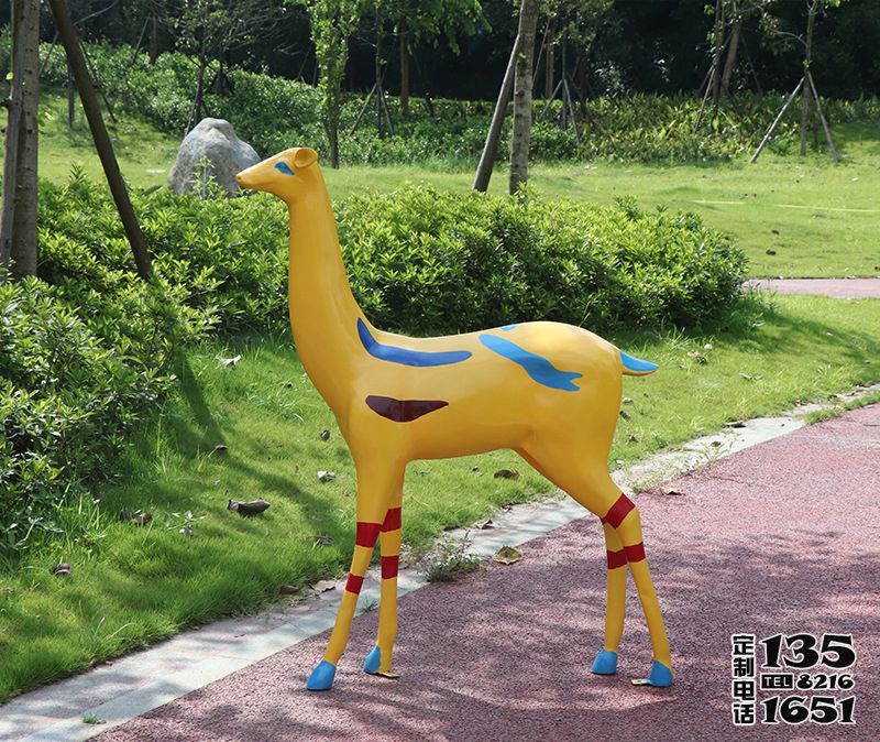 戶(hù)外街道創(chuàng)意玻璃鋼彩繪鹿雕塑 戶(hù)外街道創(chuàng)意玻璃鋼彩繪鹿雕塑